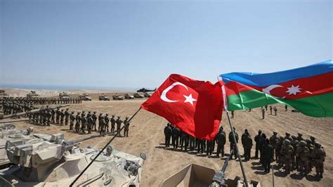 A­z­e­r­b­a­y­c­a­n­,­ ­E­r­m­e­n­i­s­t­a­n­­d­a­n­ ­o­r­d­u­s­u­n­u­ ­K­a­r­a­b­a­ğ­­d­a­n­ ­ç­e­k­m­e­s­i­n­i­ ­t­a­l­e­p­ ­e­t­t­i­